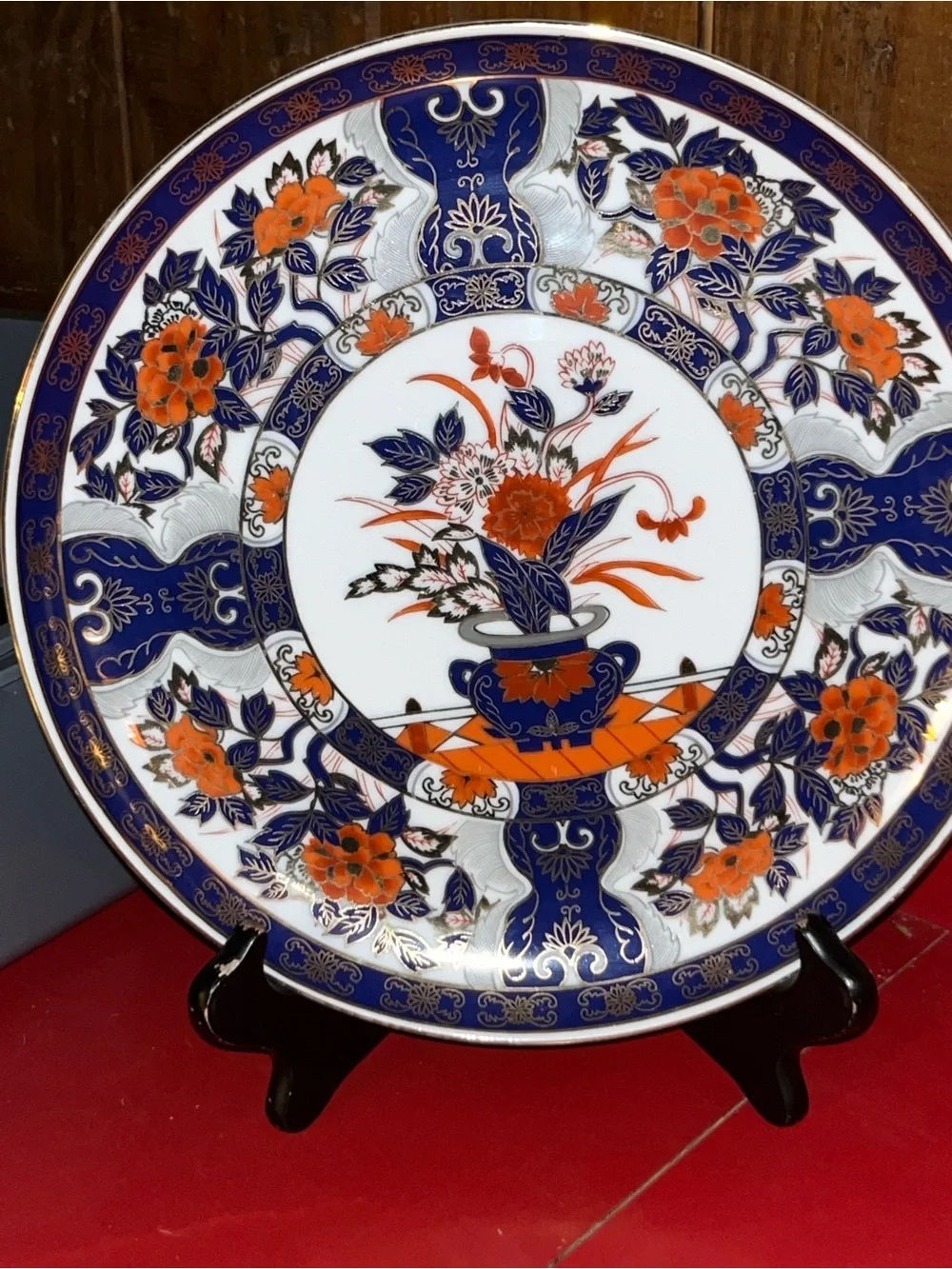 Beautiful Hand Painted Japanese 10” Gold Accented Porcelain Plate